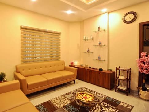 Slider image (4) Adyant Ayurveda Ayurvedic & Wellness Center